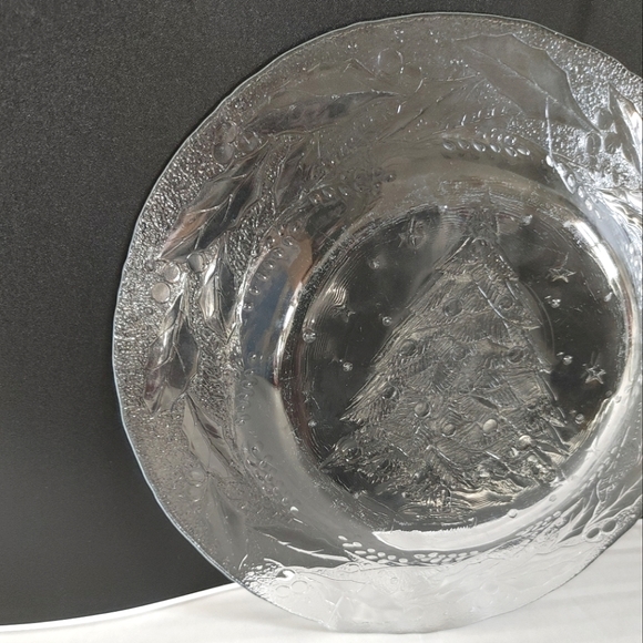 Arcoroc HOLLY TREE Glass Salad Plate Replacement Poinsettia's France Embossed Vt - Picture 12 of 12